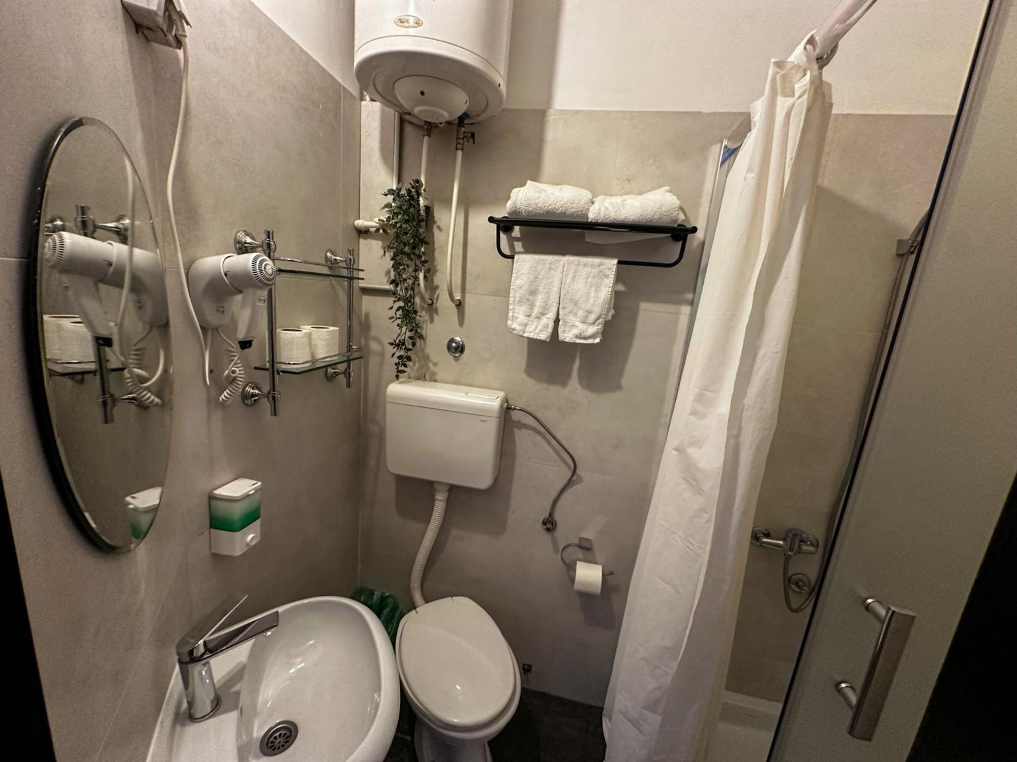 The Only One Apartments นิส ภายนอก รูปภาพ